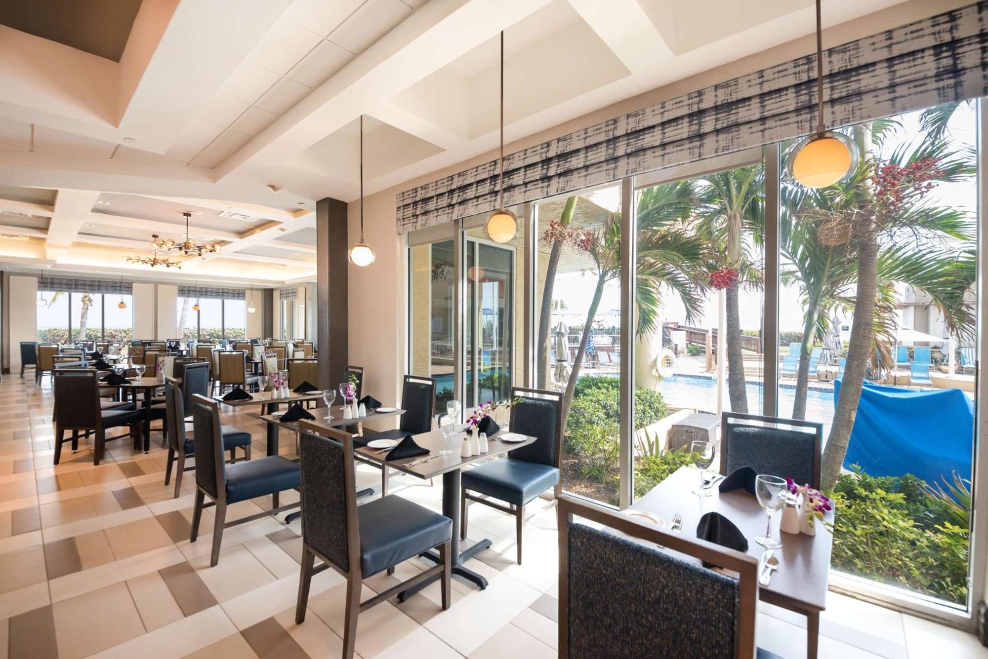 Hilton Melbourne Beach Oceanfront Esterno foto